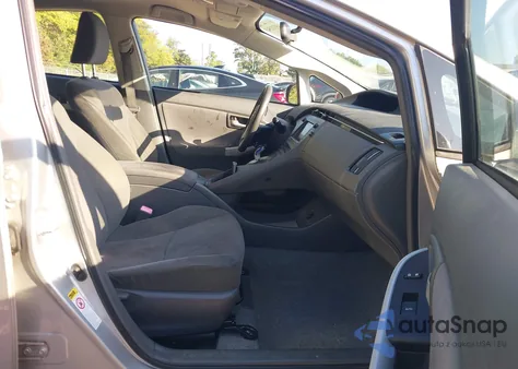 2010 Toyota Prius Iii из США, поврежденный, VIN JTDKN3DU3A0220176